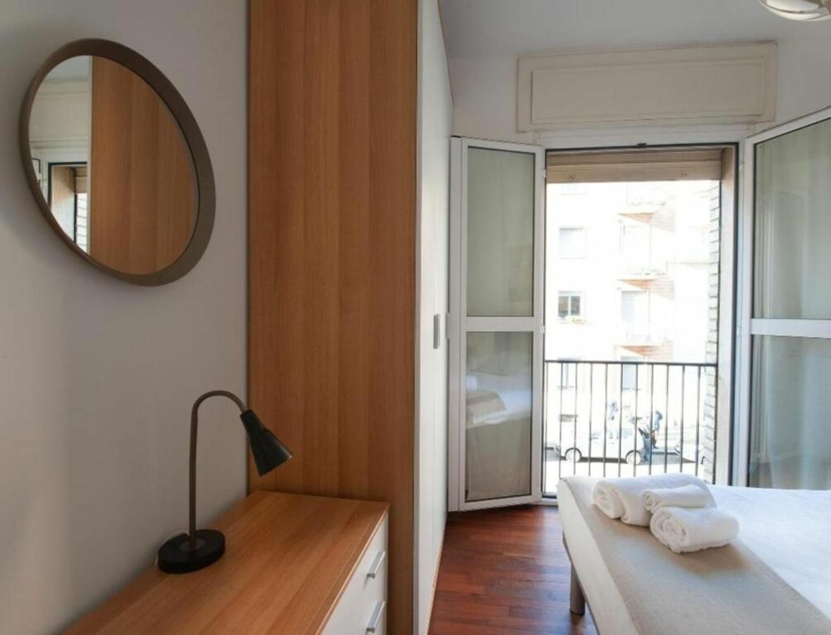 Poggibonsi Apartment Milan Exterior photo